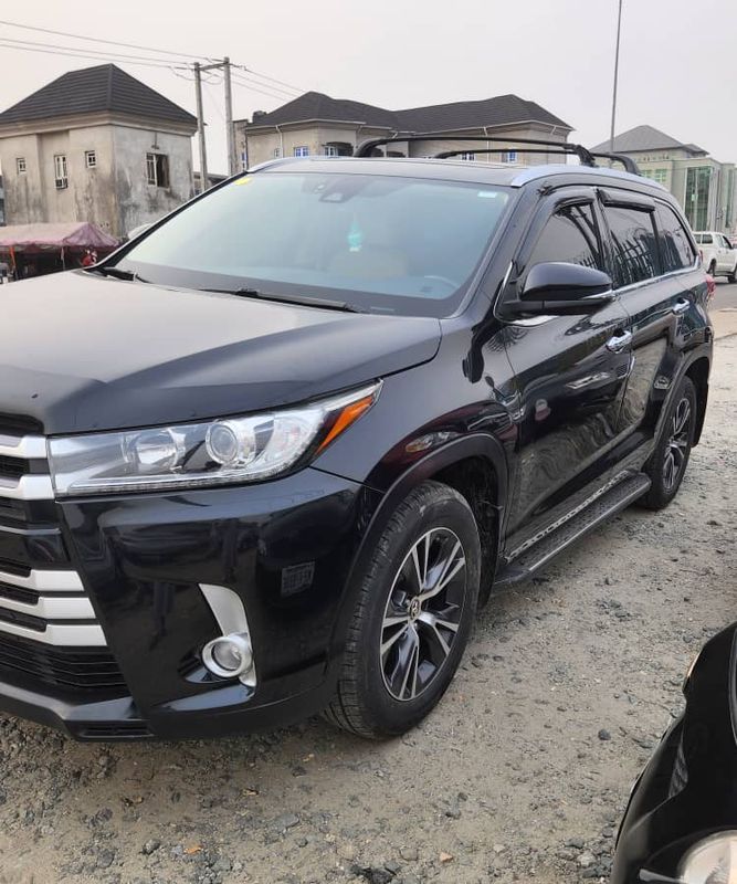 Thumbnail 6 of 2018 Toyota Highlander limited